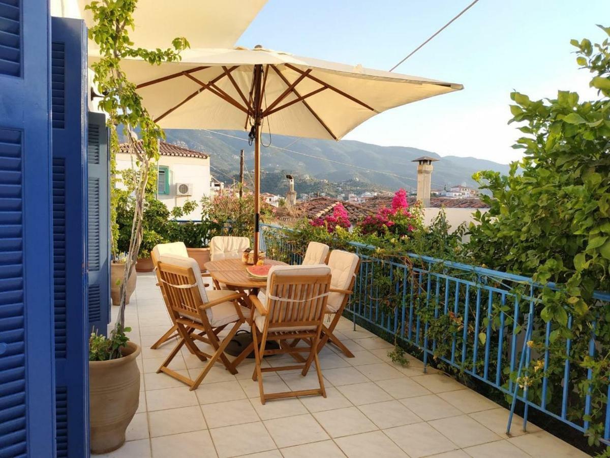 Aquarella-Stylish Veranda Apartment In Centre Of Poros Town Exteriér fotografie