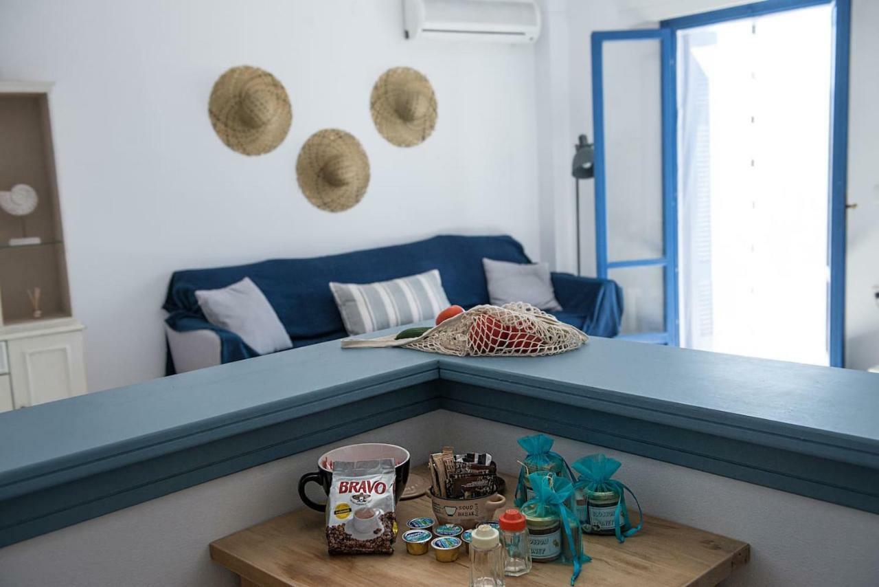 Aquarella-Stylish Veranda Apartment In Centre Of Poros Town Exteriér fotografie