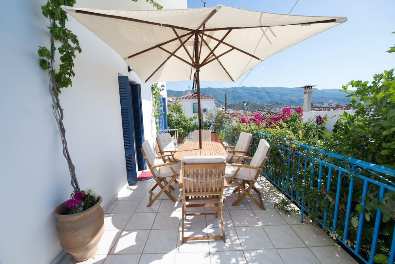 Aquarella-Stylish Veranda Apartment In Centre Of Poros Town Exteriér fotografie